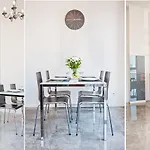 Homely Place Blisko Starego Rynku - Parking アパート