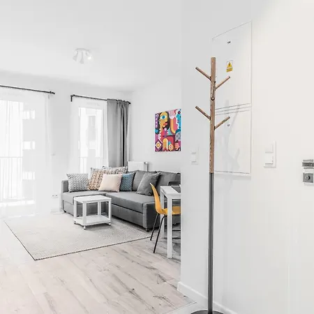 Apartment Homely Place Blisko Starego Rynku - Parking Posen