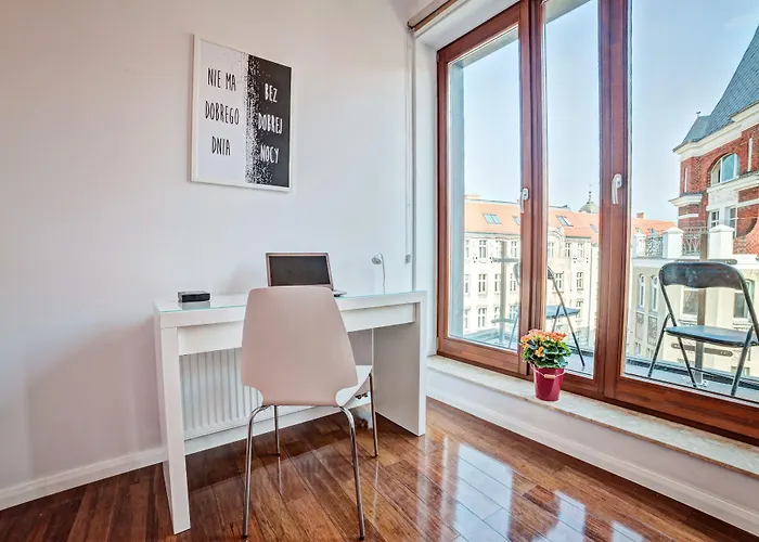 Apartment Apartamenty Homely Place Blisko Starego Rynku - Parking