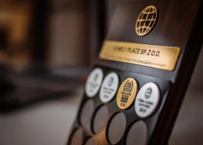 Homely Place Blisko Starego Rynku - Parking Lägenhet