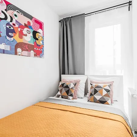 Apartamenty Homely Place Blisko Starego Rynku - Parking Apartment Poznan