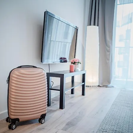 Apartamenty Homely Place Blisko Starego Rynku - Parking * Poznan