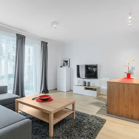 Homely Place Blisko Starego Rynku - Parking アパート