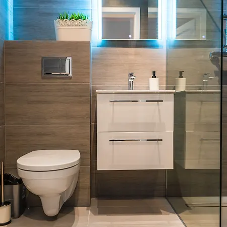 Homely Place Blisko Starego Rynku - Parking * Poznań