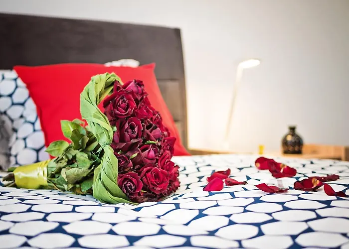 Апартаменты Apartamenty Homely Place Blisko Starego Rynku - Parking *