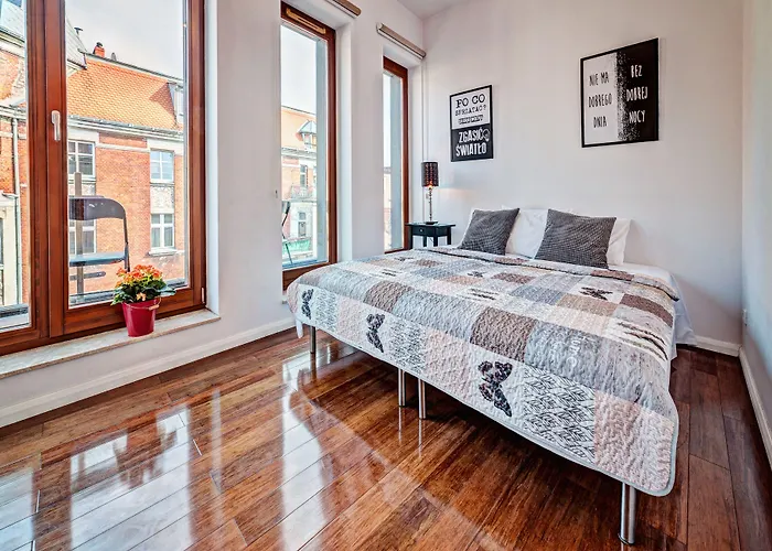 Apartamenty Homely Place Blisko Starego Rynku - Parking Апартаменты Познань