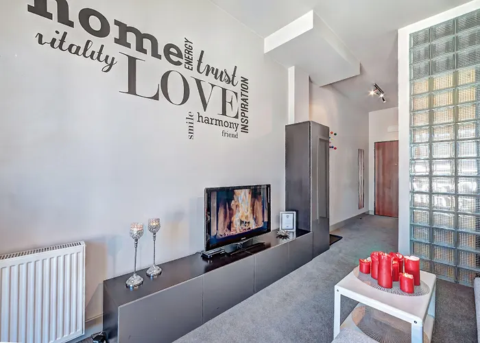 Апартаменты Apartamenty Homely Place Blisko Starego Rynku - Parking